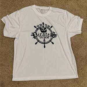 White Disney Mickey pirates themed T-Shirt